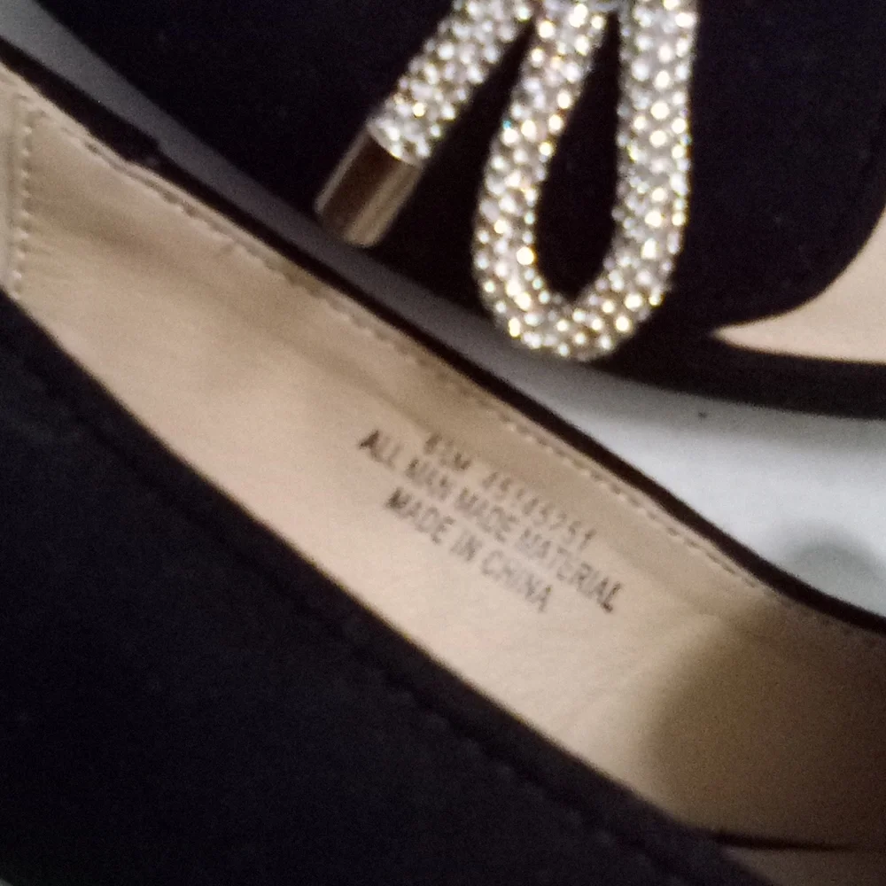 VERSONA Rhinestone Bow Suede Point-Toe Ballet Flats NWT - Picture 4 of 7
